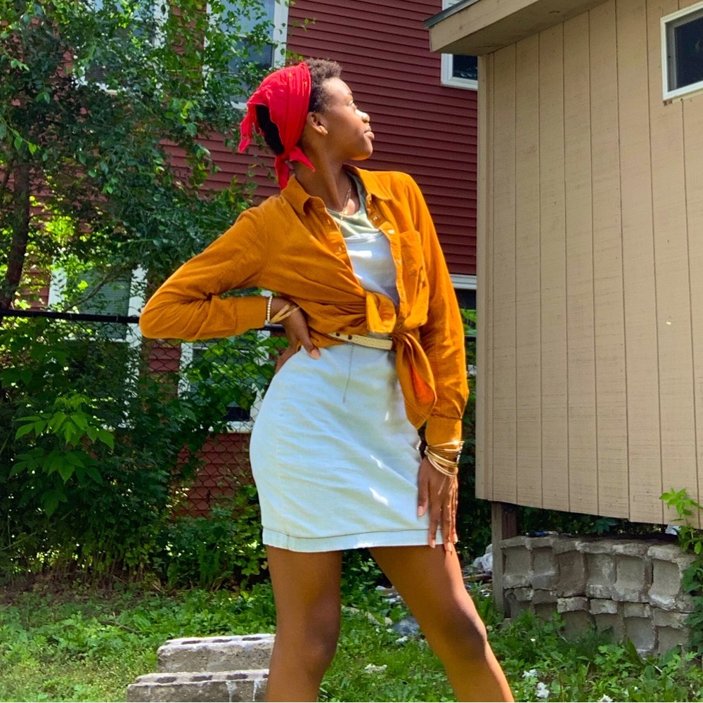 Meet your Posher, Amirah